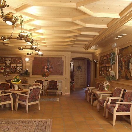 Hotel Villa Jolanda Ziano di Fiemme Kültér fotó