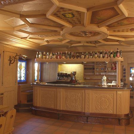 Hotel Villa Jolanda Ziano di Fiemme Kültér fotó