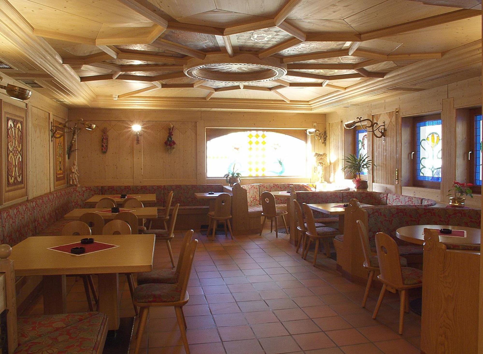 Hotel Villa Jolanda Ziano di Fiemme Kültér fotó